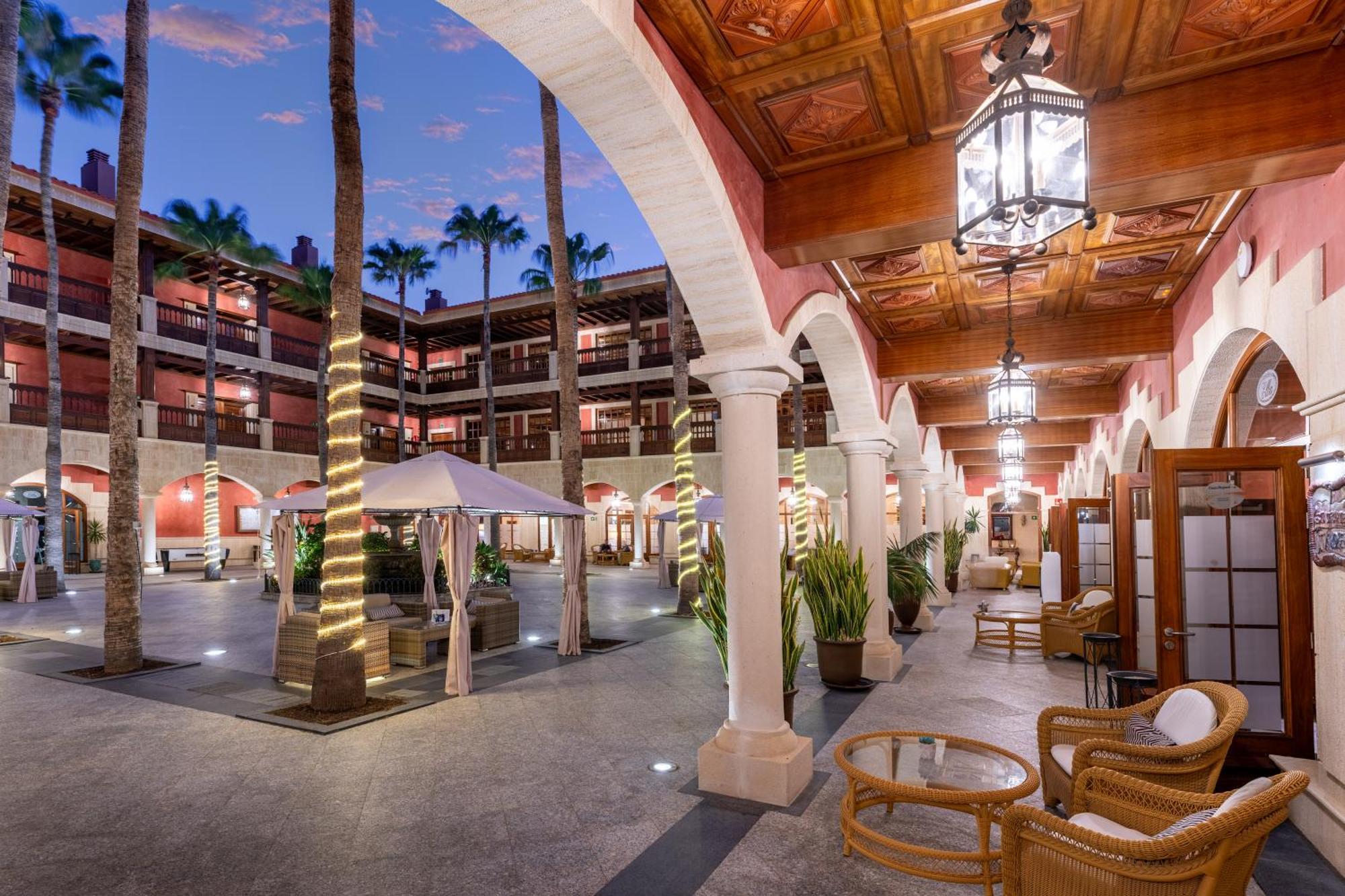 Elba Palace Golf Boutique Hotel - Adults Only Caleta De Fuste Exterior photo