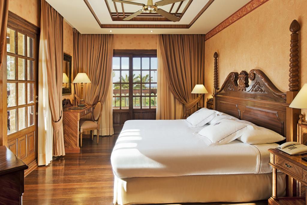 Elba Palace Golf Boutique Hotel - Adults Only Caleta De Fuste Room photo